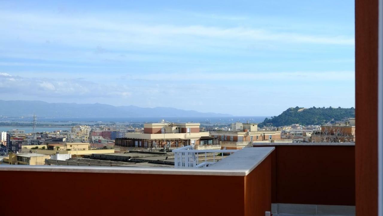 Quarantacinque Ospitalita Otel Cagliari Dış mekan fotoğraf