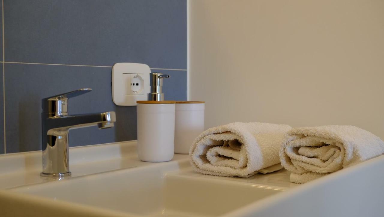 Quarantacinque Ospitalita Otel Cagliari Dış mekan fotoğraf
